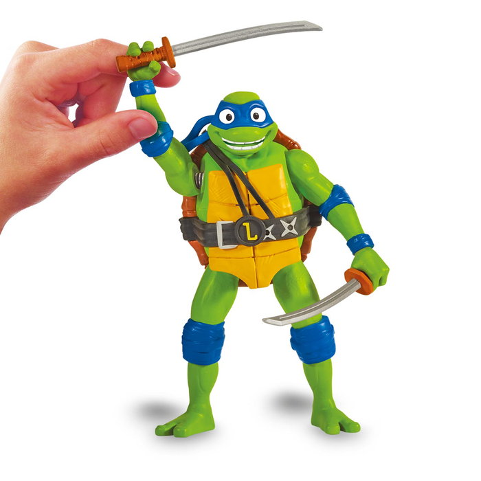 Famosa Figura Tortugas Ninja Deluxe Articulada con Sonidos y Accesorios 15cm Modelos Surtidos
