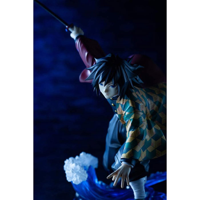 Kotobukiya Figura Giyu Tomioka Demon Slayer Kimetsu No Yaiba (BONUS EDITION) Escala 1/8 PVC Coleccionable 20cm