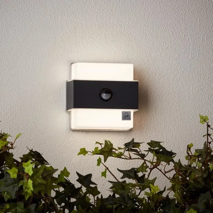 Brilliant Aplique Exterior ARCHIE Sensor LED 7W 650lm Negro Mate Metal IP44