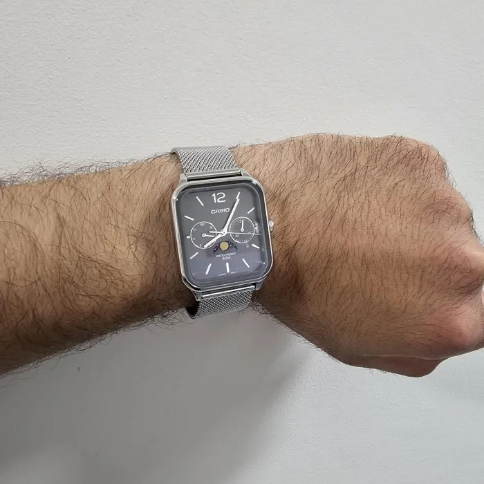 Casio MTP-M305M Reloj de Cuarzo Analógico para Hombre en Color Gris
