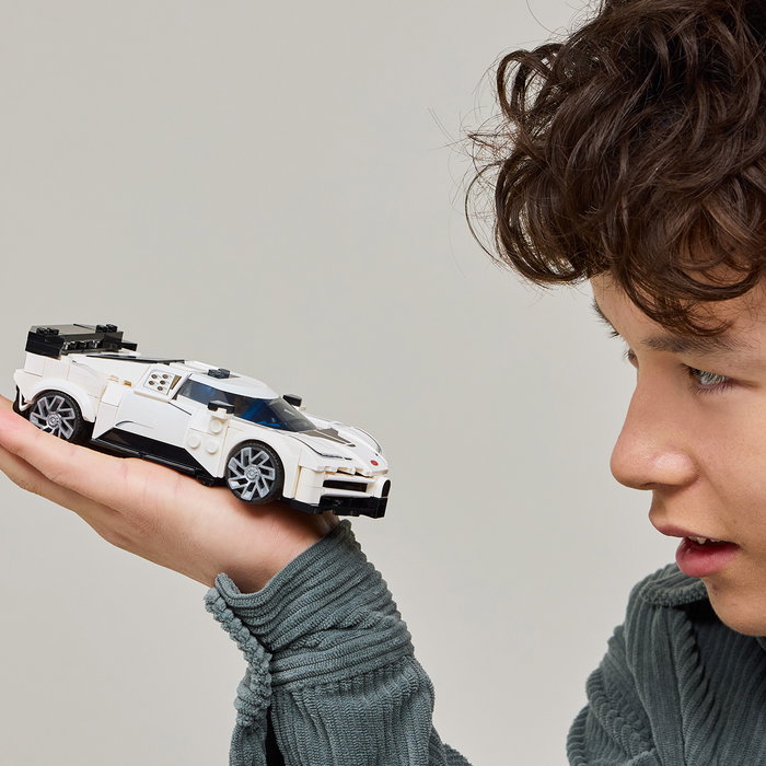 LEGO Speed Champions Hiperdeportivo Bugatti Centodieci 77240 - Maqueta para Construir con Minifigura para Mayores de 9 Años LEGO Speed Champions Hiperdeportivo Bugatti Centodieci 77240 - Maqueta para Construir con Minifigura para Mayores de 9 Años