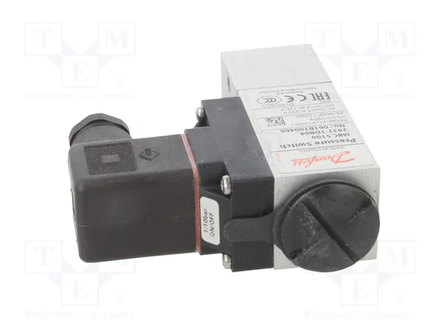 DANFOSS MBC 5100 Presostato con conexión G1/4 la conexión PG11