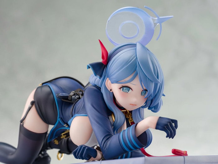 Ami Ami Blue Archive Estatua Ako Memorial Lobby Ver. 1/7
