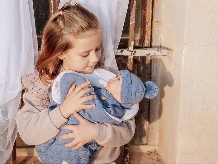 Muñecas Arias Muñeco Reborn Alberto Azul 40 cm c/saco dormir