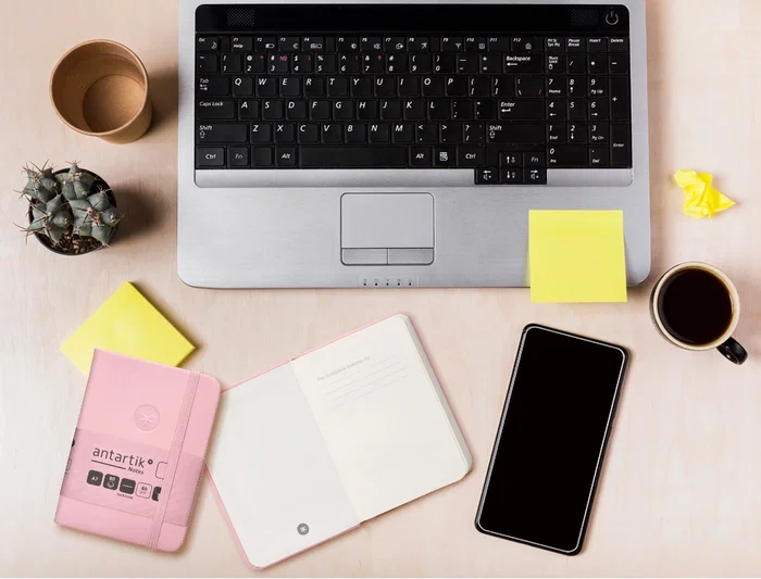 Antartik Cuaderno A7 Tapa Dura Rosa Pastel, Hojas Lisas, 80 Hojas, 80 gr FSC