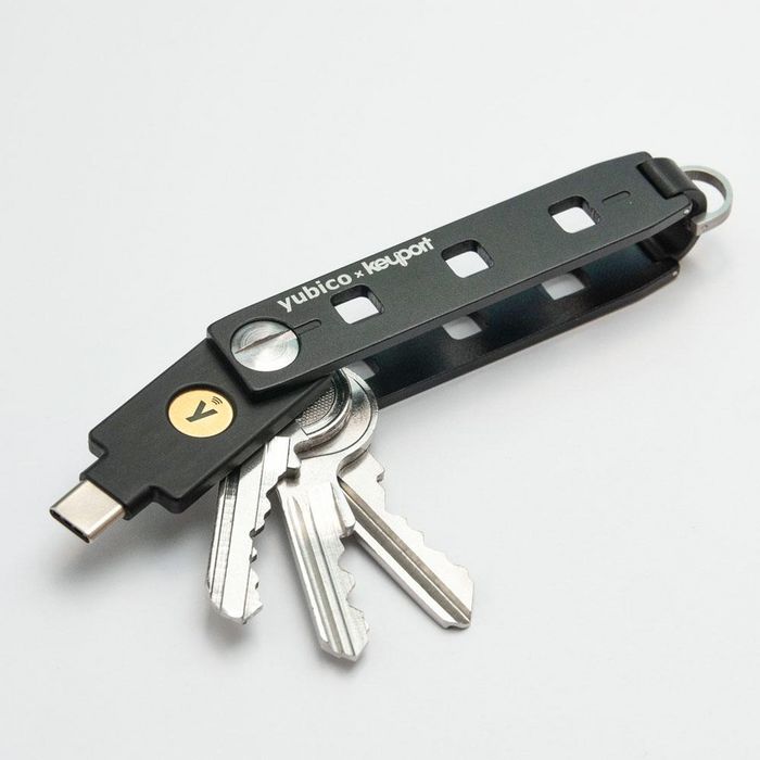 Yubico YubiKey 5C NFC Llave de Seguridad para Autenticación Fuerte y Protección contra Phishing