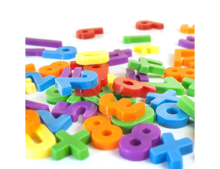 Miniland Juego de Números Magnéticos y Símbolos Matemáticos con Bote de 162 Piezas
