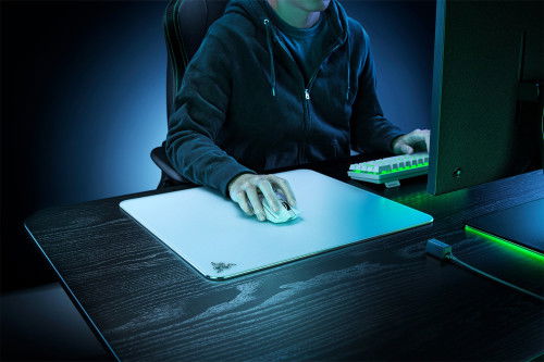 Razer Alfombrilla de ratón para juegos Razer Atlas, RZ02-04890200-R3M1, Vidrio templado y Caucho, 400 mm x 450 mm, Blanco