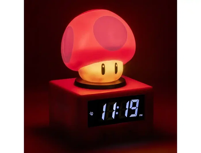 Nintendo Super Mario Despertador Digital con Pantalla LED, Función Snooze y Sonidos Oficiales, Reloj Alarma Icono Super Mushroom para Fans y Coleccionistas