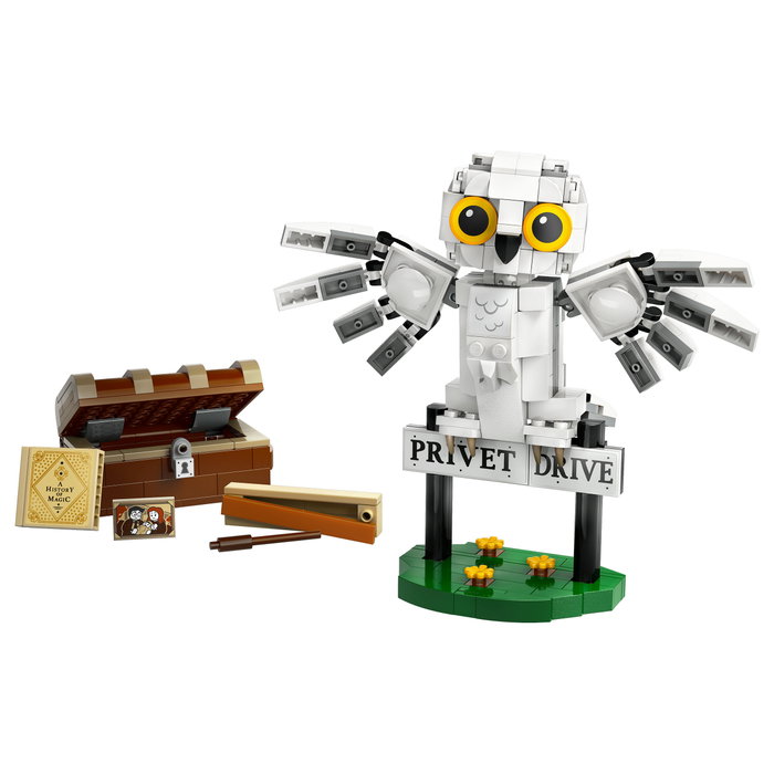 LEGO Harry Potter Hedwig en el Número 4 de Privet Drive 76425