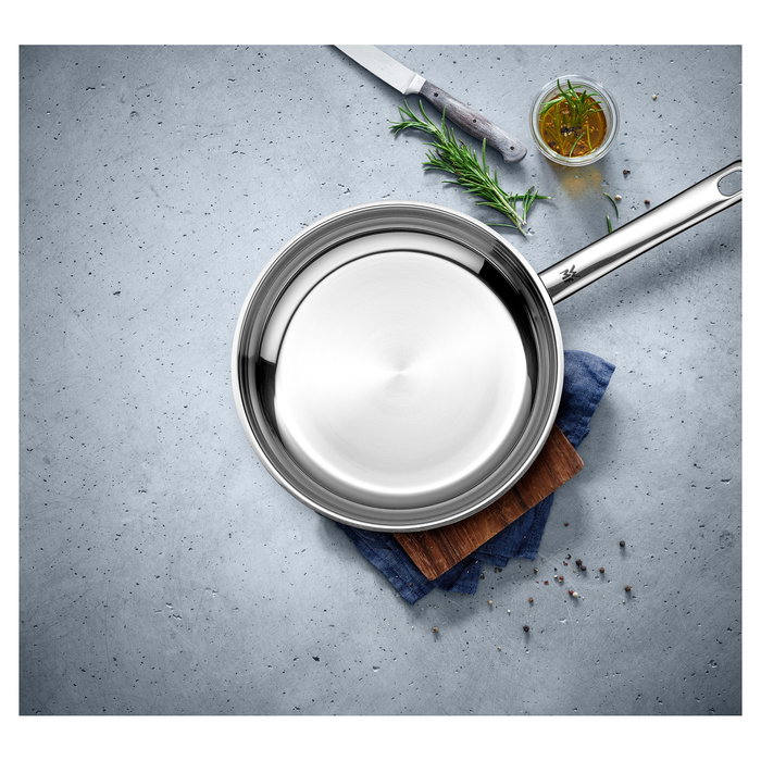 WMF 0790346991 Sartén Multiuso de Acero Inoxidable 24 cm, Apta para Todo Tipo de Cocinas Incluyendo Inducción, Hasta 250 °C