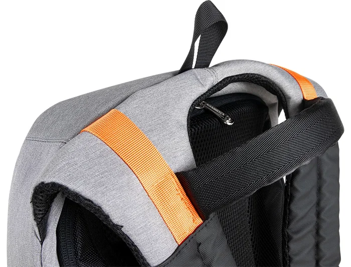 Q-connect Mochila para portátil de 18" negra / gris, poliéster impermeable, 460x170x310 mm
