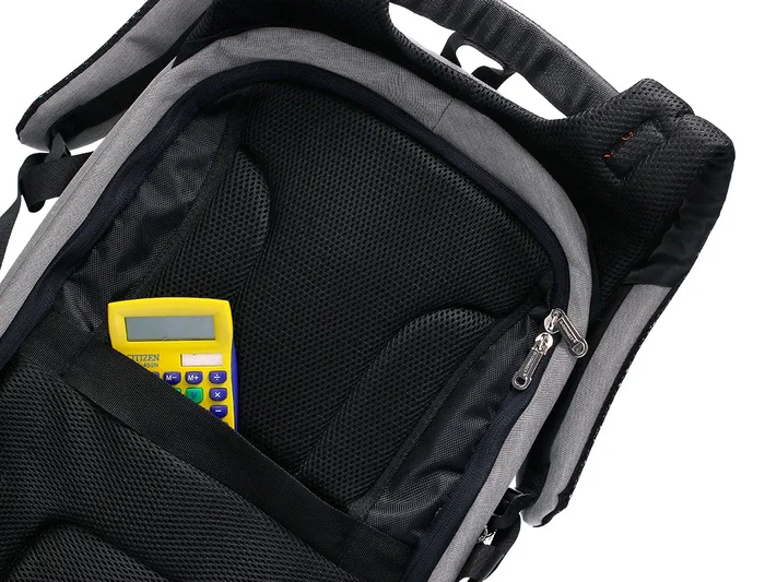 Q-connect Mochila para portátil de 18" negra / gris, poliéster impermeable, 460x170x310 mm