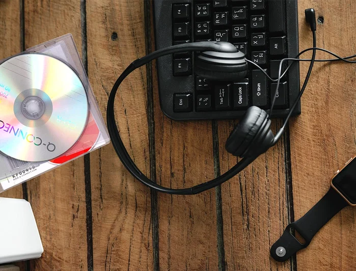 Q-connect CD-R 700MB 80min 52x Caja Slim 10 Unidades