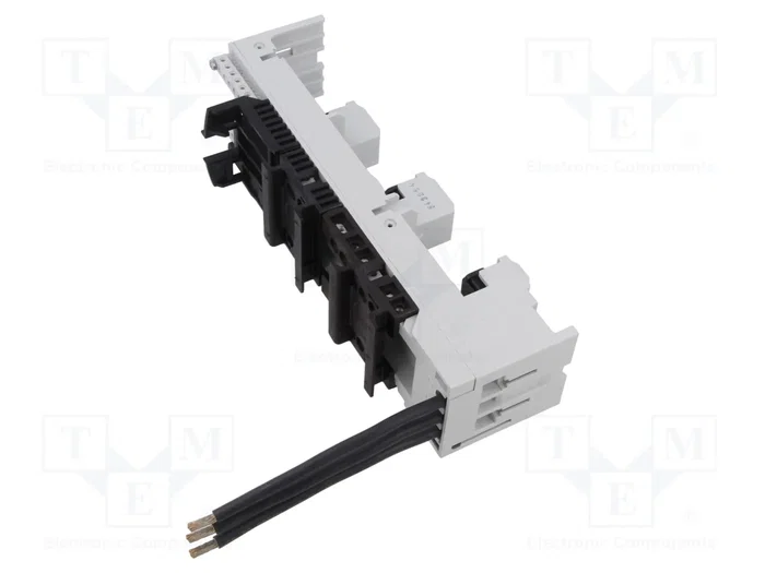 EATON ELECTRIC Adaptador de barra colectora BBA0-32