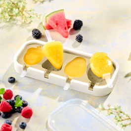 Day Molde para 4 Helados con Formas de Bellota, Sandía, Aguacate y Fresa, Plástico y Silicona, Colores Surtidos