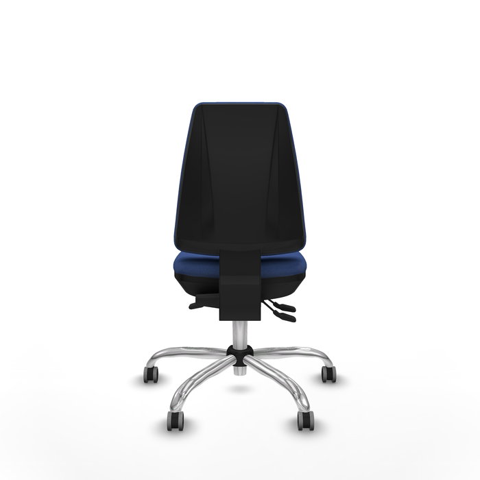 Silla de oficina Elche con mecanismo Asincro tapizada con Tela color Azul marino. Equipada con Base cromada, Sin brazos y Ruedas 65 mm parqué