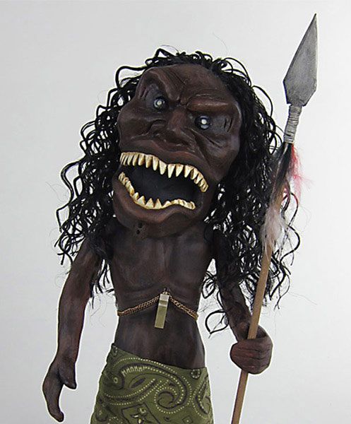 Los Enigmas de Karen Estatua Zuni Warrior 38 cm