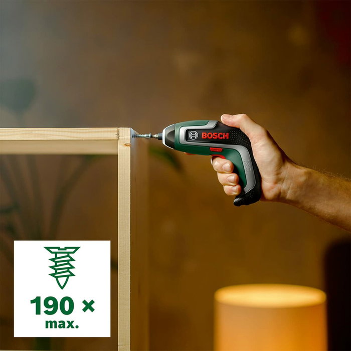 Bosch IXO 7 Atornillador inalámbrico con 10 puntas y caja de almacenamiento