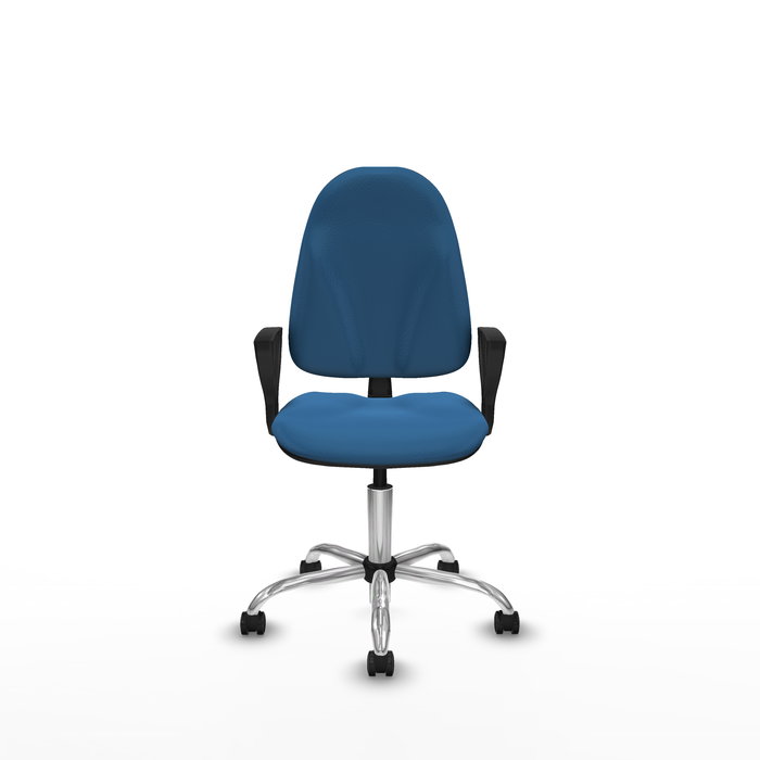 Silla de oficina Algarra con mecanismo Contacto permanente básico tapizada con Similpiel color Azul claro. Equipada con Base cromada, Brazos fijos y Ruedas autofrenantes