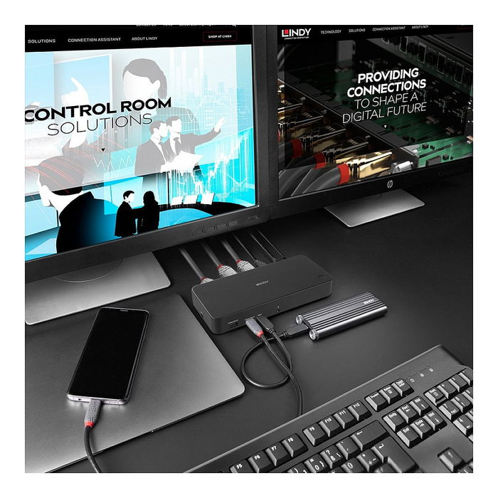 LINDY 43366 DST-Pro UniversalDock USB 3.2 Gen 2 Type-C Hub de Ordenador Portátil con 3 HDMI, 2 DisplayPort, Ethernet, Negro