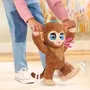 Furreal Friends FUR0886144281136 Peanut the Monkey Juguete Interactivo con Más de 100 Reacciones, Caminar, Equilibrarse y Abrazarse