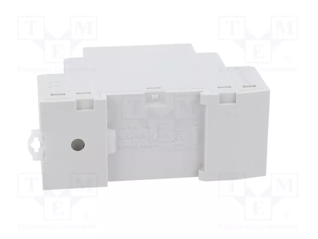 FINDER Relé de monitorización de tensión DPDT 3x380...415V AC