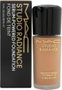 MAC Studio Radiance Serum-Powered Foundation NW25 30ml