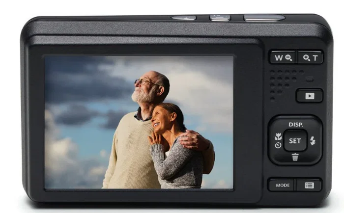 Kodak PIXPRO FZ55 - Cámara digital compacta de 16 MP, Zoom óptico 5x, Grabación Full HD 1080p, Color negro