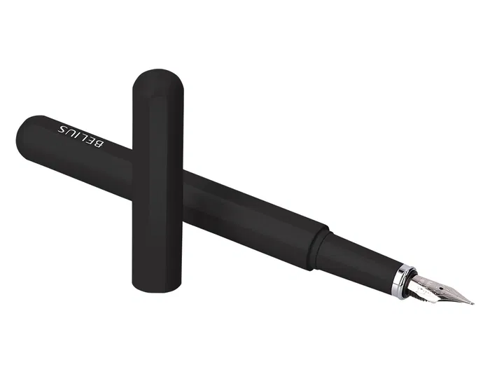 Belius Pluma Space B y Funda de Similpiel, Negro, Tinta Azul, Caja de Diseño Minimalista, Bolígrafo con Estilo