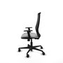 Silla de oficina Mardos con mecanismo Sincro tapizada con Tela color Gris claro y malla color Negro. Equipada con lumbar 1D, Brazos 1D y Ruedas 65mm nailon
