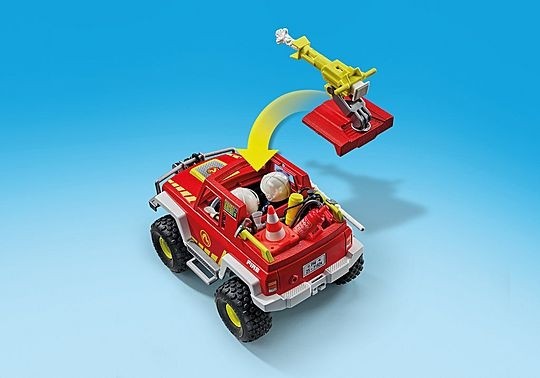 PLAYMOBIL Camión de bomberos con bidón en llamas 71824