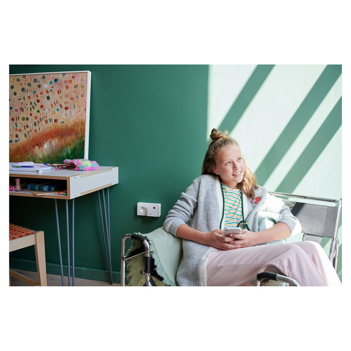 AVM Repeater 600 - Repetidor Wi-Fi, Banda Única (2,4 GHz), 600 Mbit/s, WPA2 AVM Repeater 600 - Repetidor Wi-Fi, Banda Única (2,4 GHz), 600 Mbit/s, WPA2