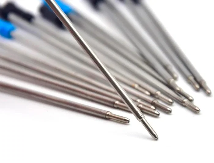 Q-connect Recambio Bolígrafo Tipo Cross, Azul, Cuerpo Metálico, Punta de Bola, Trazo 0.5 mm