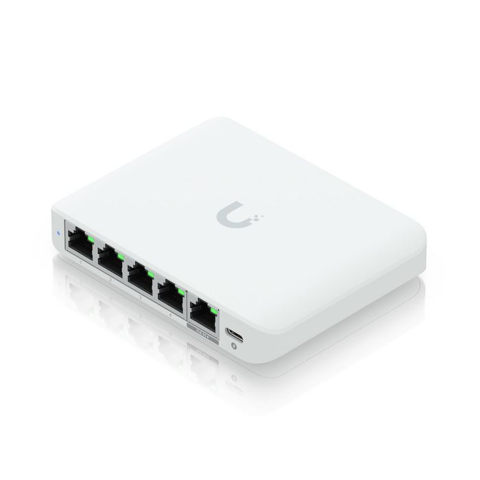 Ubiquiti Conmutador de Red 5 Puertos 2.5G RJ45, 25 Gbps, Conmutación de Capa 2, Alimentación PoE o USB-C, 206 g Ubiquiti Conmutador de Red 5 Puertos 2.5G RJ45, 25 Gbps, Conmutación de Capa 2, Alimentación PoE o USB-C, 206 g