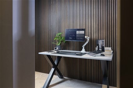 One For All DM0050 Elevador de Laptop Universal Plegable y Portátil con Silicona Antideslizante y Refrigeración