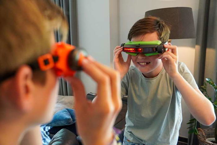 Bizak Juego Lasershoot Batalla Visión Láser Español 6+ Años Luces Sonidos Pila AAA Bizak Juego Lasershoot Batalla Visión Láser Español 6+ Años Luces Sonidos Pila AAA