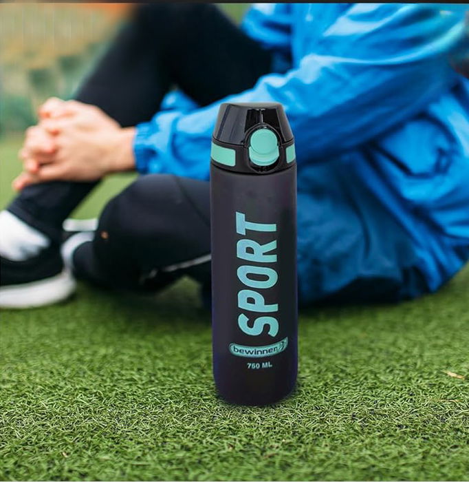 Bewinner Botella Sport Agua 750 ml. Dimensiones: Alto 26,2 cm, Ancho 7,1 cm, Largo 7,8 cm. (12 Unidades)