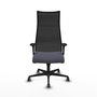 Sillón Albacete con mecanismo Sincro tapizada con Tela color Gris oscuro y malla color Negro. Equipado con Base nailon negra, Brazos 1D y Ruedas 65 mm parqué