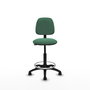 Taburete Isso con mecanismo Contacto permanente básico tapizada con Tela color Verde esmeralda. Equipado con Base poliamida negra, Sin brazos y Ruedas de nailon 50 mm