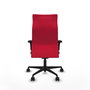 Sillón Albacete con mecanismo Sincro tapizada con Tela color Rojo. Equipado con Base nailon negra, Brazos 1D y Ruedas 65mm nailon