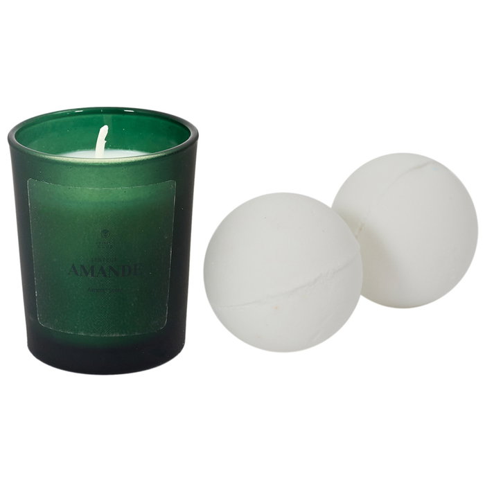 Cosmetic Club Kit Vela y 2 Bombas de Baño Almendras