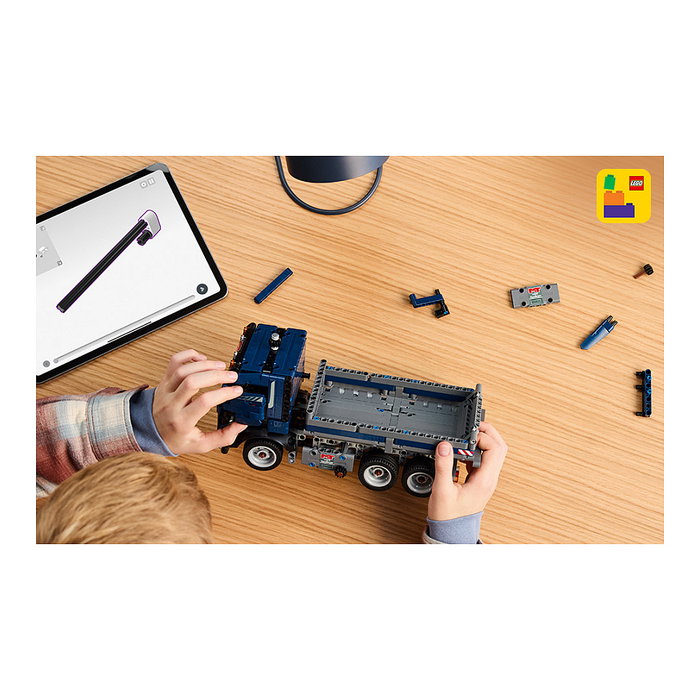LEGO Technic Volquete Basculante 42203