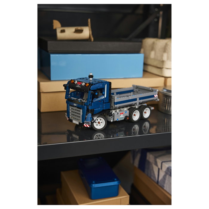 LEGO Technic Volquete Basculante 42203