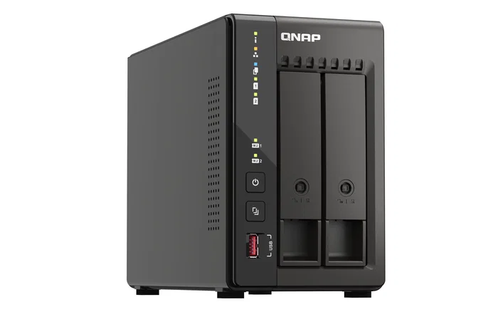 QNAP QVP-21C NVR Videovigilancia Torre 2 Bahías, Intel Celeron J6412, 8 GB DDR4, 16 Canales, 2x2.5GbE, para Pymes y Oficinas Pequeñas - Negro