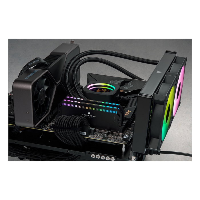Corsair CMT32GX5M2B6400C32 Kit Memoria RAM DDR5 32GB (2x16GB) 6400MHz CL32 DOMINATOR RGB PC - Retail