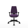 Silla de oficina Elche con mecanismo Contacto permanente básico tapizada con Tela color Morado. Equipada con Base piramidal negra, Brazos 1D y Ruedas 65mm nailon