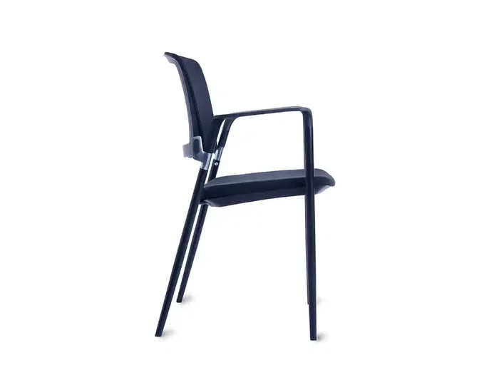 Silla confidente Rocada brazos fijos asiento tela ignífuga azul respaldo malla estructura metálica Silla confidente Rocada brazos fijos asiento tela ignífuga azul respaldo malla estructura metálica