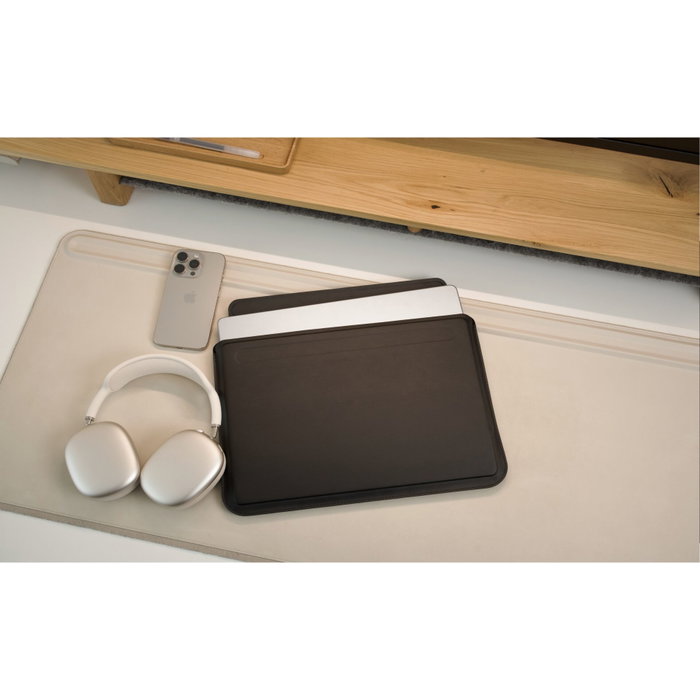 Pipetto Ultra Slim Sleeve para iPad hasta 11 pulgadas, Negro Pipetto Ultra Slim Sleeve para iPad hasta 11 pulgadas, Negro