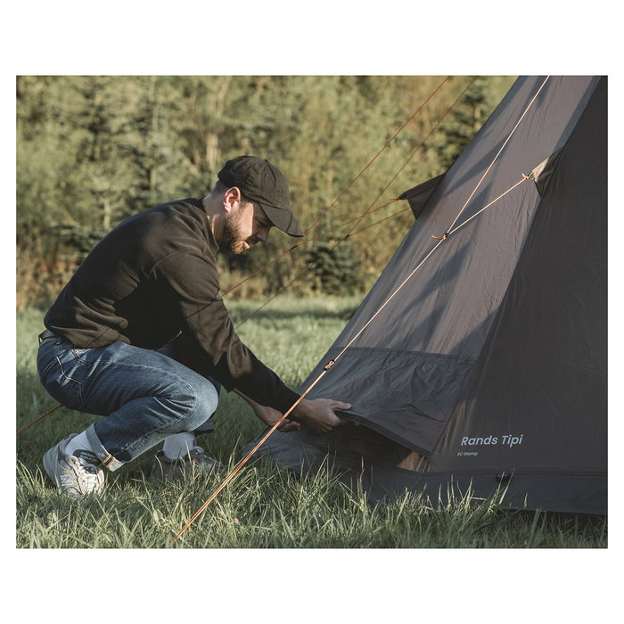 Easy Camp Rands Tipi Tienda de Campaña para 8 Personas, Pirámide, Impermeable, 7.3 kg, Color Arena, Modelo 2025